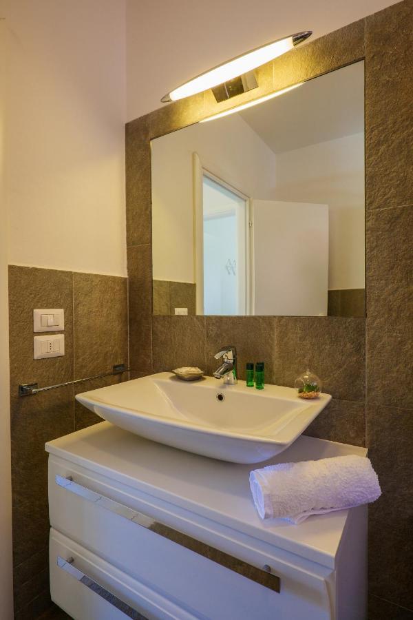 Residence Girasole Casa Gialla Колико Екстериор снимка