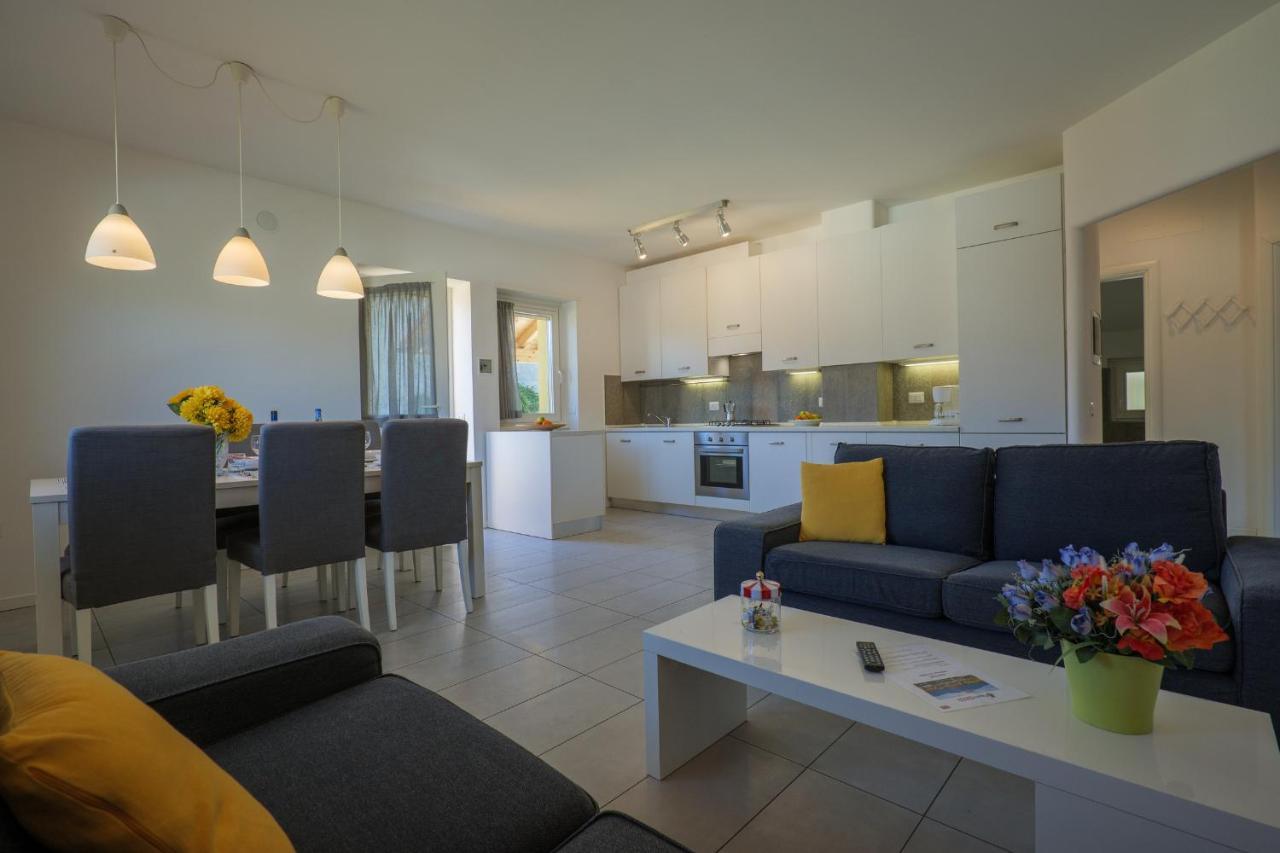 Residence Girasole Casa Gialla Колико Екстериор снимка